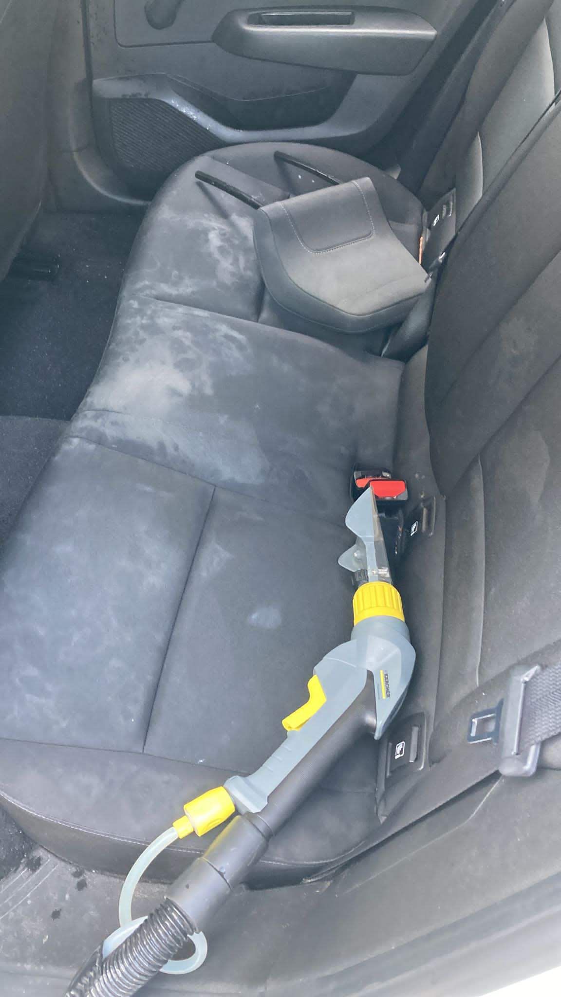 Araç Koltuğu Yıkama önce